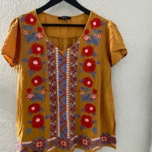 Andree Women’s Mustard Floral Embroidered‎ Blouse Size Large